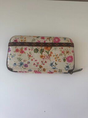 Patricia Nash Oria Wallet "Prairie Rose"